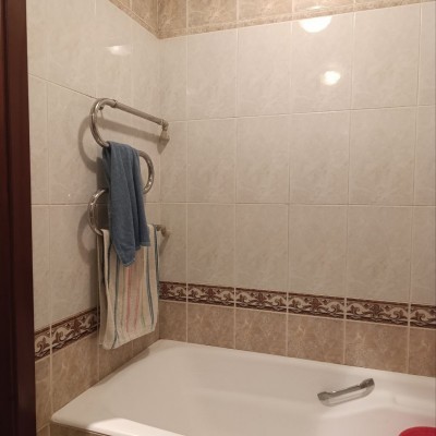 Продам 3 комнатную квартиру на кв.Заречный,8.