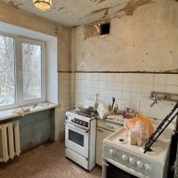 Продам 2х комнатную квартиру, 50 лет Обороны Луганска (мед. городок)