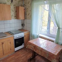 Продам 2-к квартиру на кв. Солнечный, г. Луганск