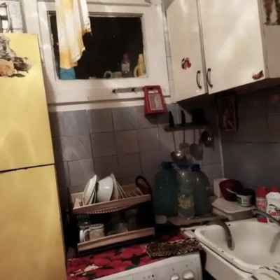 Продам 2х комнатную квартиру, ул. Челюскинцев, д 90 (район 9 гор. больницы)