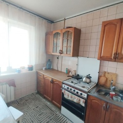 Продам 3- х комнатную квартиру на кв. Волкова